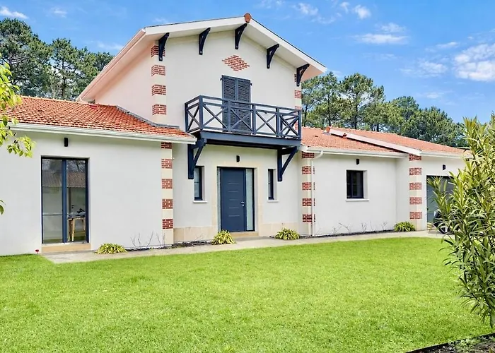 Emeraude - New - Modern - Parking - Near *